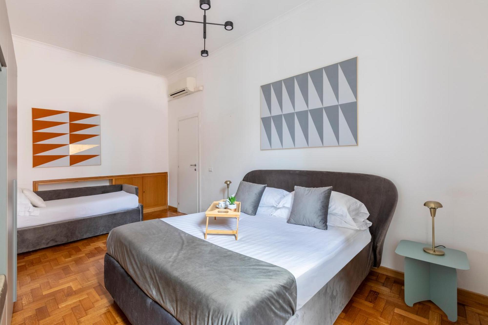 Romac - Condotti Suite By Spanish Steps Екстер'єр фото